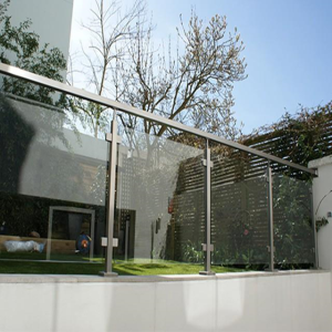 Verre pour la garde de balcon